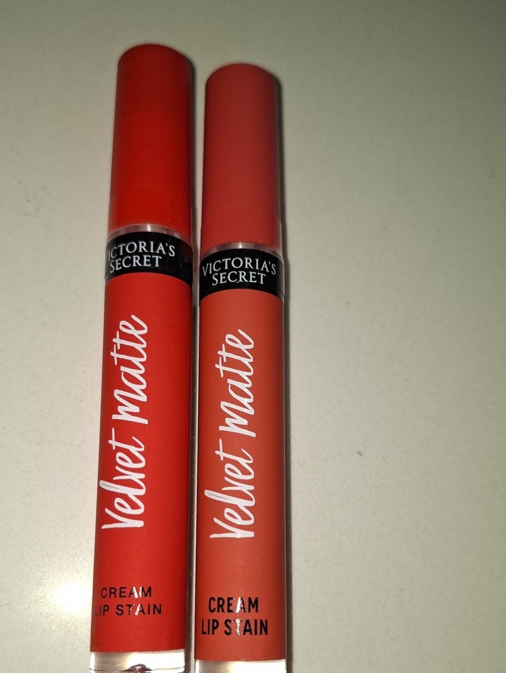 Lot Of 2 Victoria's Secret Velvet Matte Cream Lip Stain Duo - Bright Red & Coral